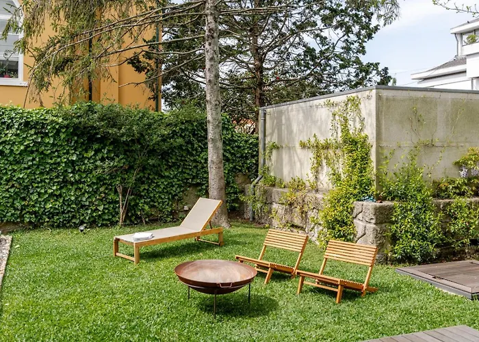 Grand W/ Pool, Garden & Garage By Hostwise