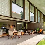 Grand W/ Pool, Garden & Garage By Hostwise Semesterbostad