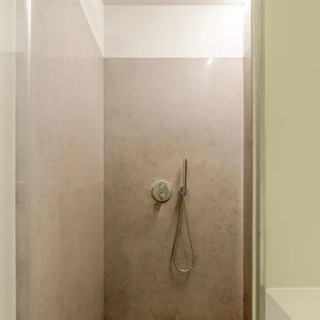 Grand W/ Pool, Garden & Garage By Hostwise Σπίτι διακοπών *