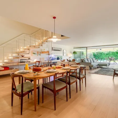 Grand W/ Pool, Garden & Garage By Hostwise