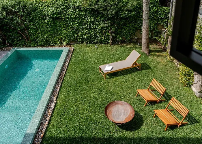 別荘 Grand W/ Pool, Garden & Garage By Hostwise ポルト