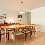 Ferienhaus Grand W/ Pool, Garden & Garage By Hostwise *