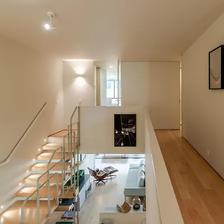 Grand W/ Pool, Garden & Garage By Hostwise Hébergement de vacances