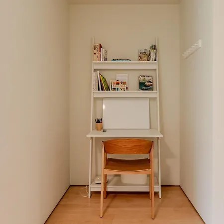 Hébergement de vacances Grand W/ Pool, Garden & Garage By Hostwise *