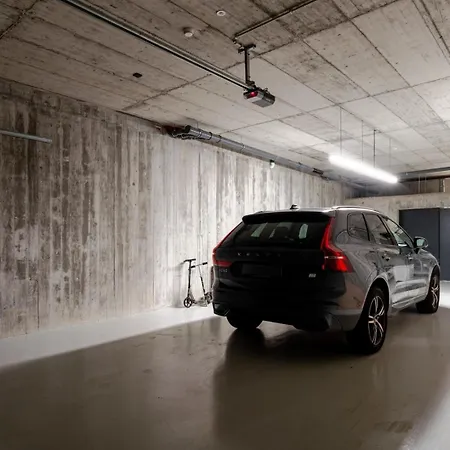 Grand W/ Pool, Garden & Garage By Hostwise Oporto