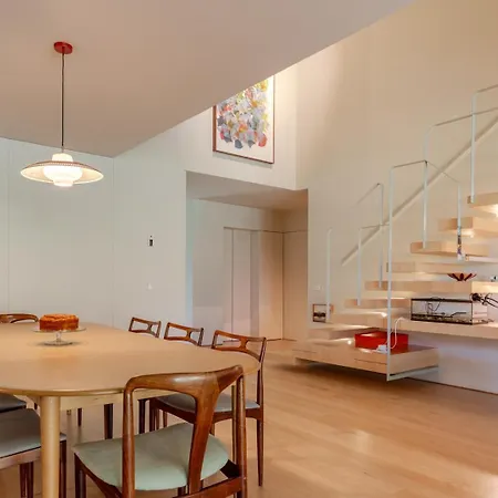 Hébergement de vacances Grand W/ Pool, Garden & Garage By Hostwise Oporto