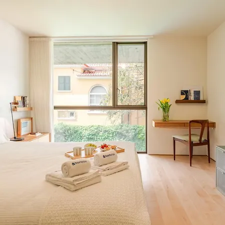 Grand W/ Pool, Garden & Garage By Hostwise * Oporto