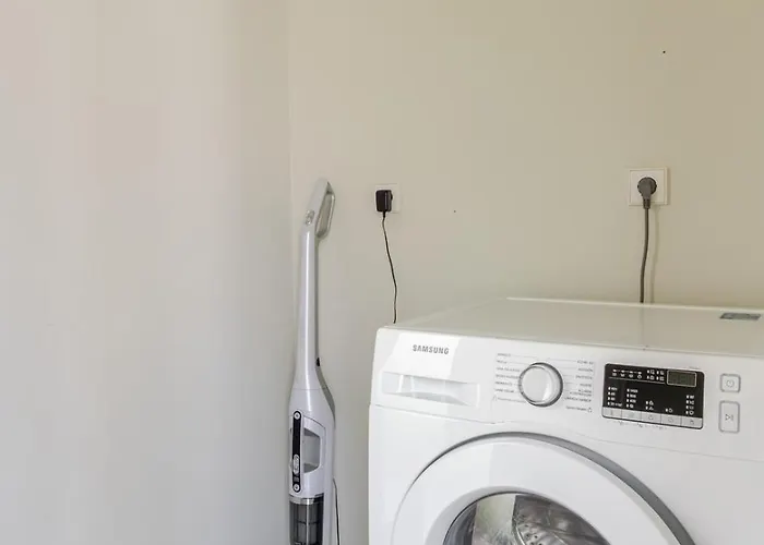 Grand W/ Pool, Garden & Garage By Hostwise