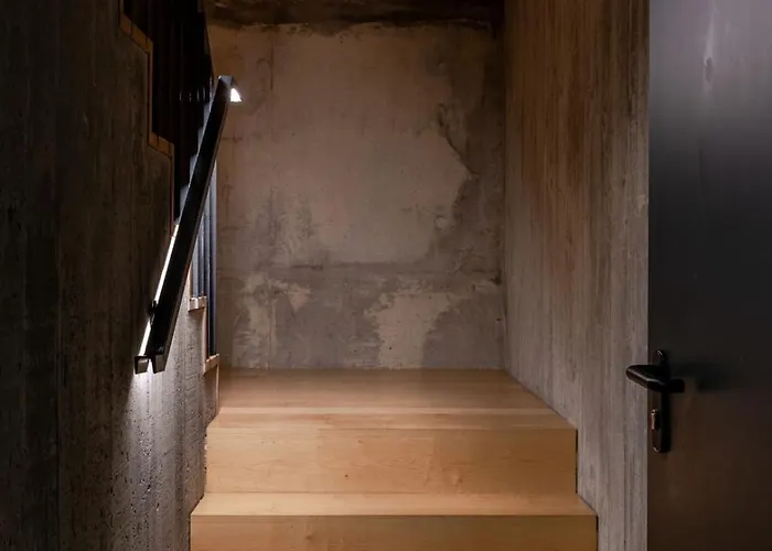 Grand W/ Pool, Garden & Garage By Hostwise Hébergement de vacances